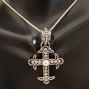 Suarti Bali BA Cross Sterling Silver Signed
Vintage Indonesia